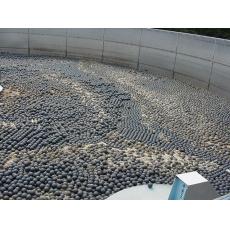 Bird control balls